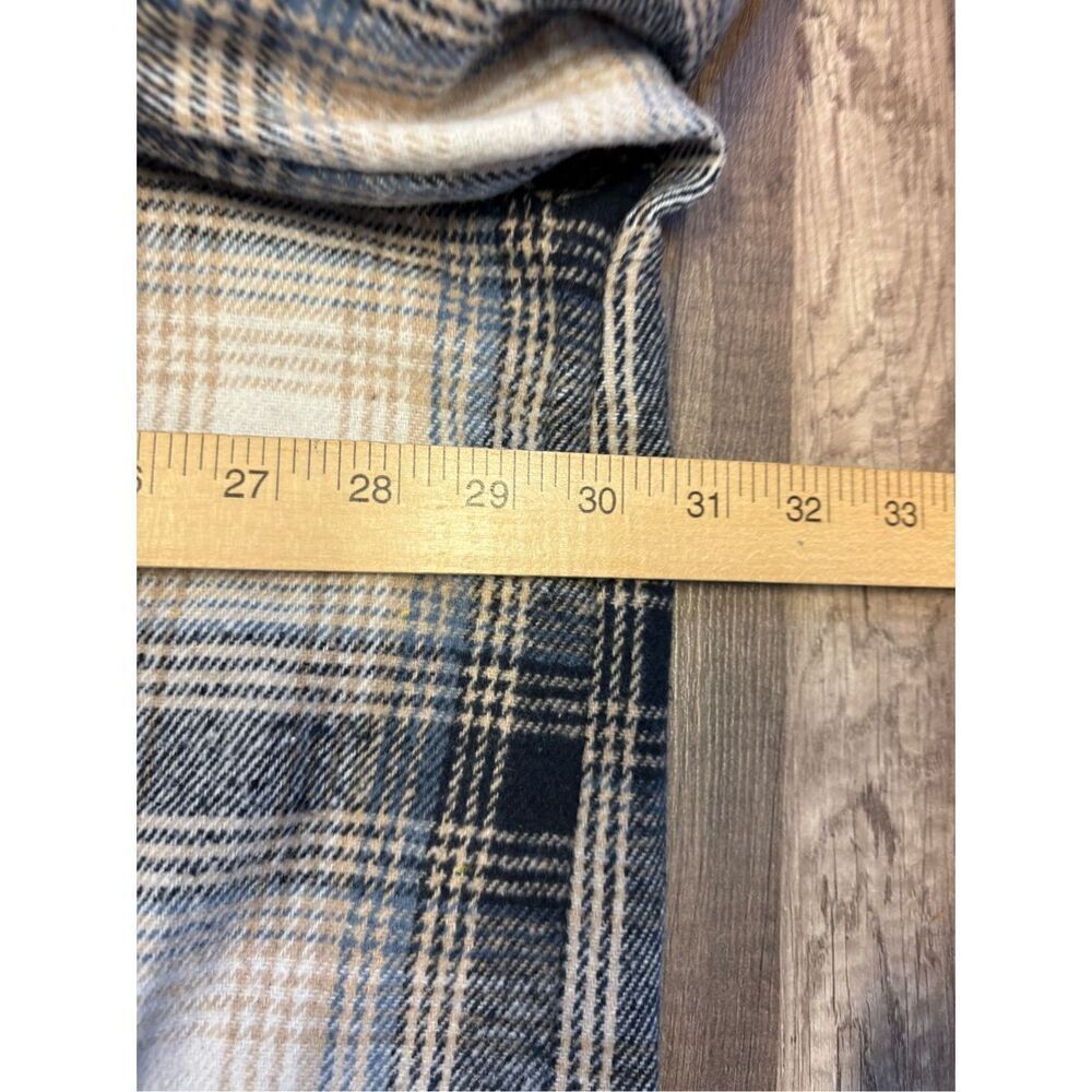 Plaid Patterned Shacket NWT - image 10